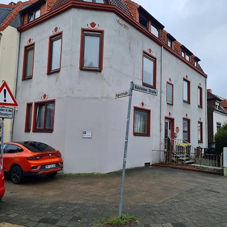 Unique: Geraeumig - Bhf-Nah - Parkplatz - Netflix Daire BRE Dış mekan fotoğraf